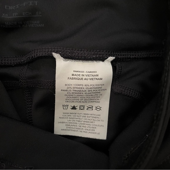 Nike Fast Dri-FIT Black Mid Rise 7/8 Leggings Reflective Zip Pocket Size XS - Picture 12 of 16